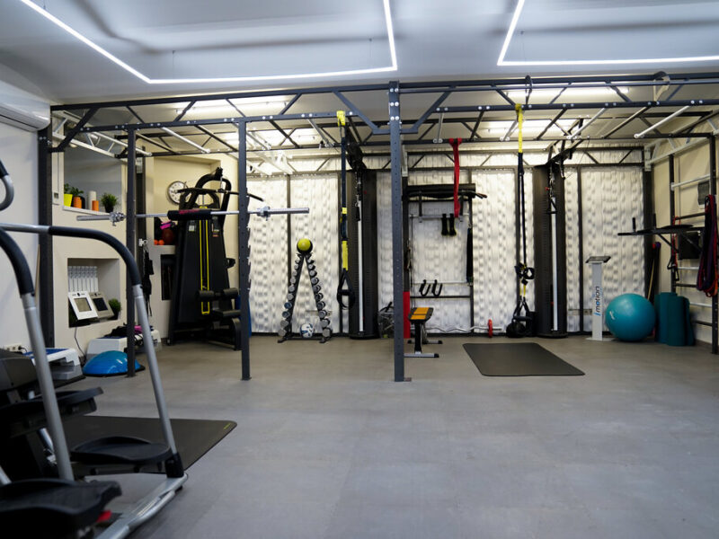 EMS студия на Трубной