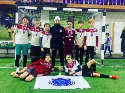 Детский футбольный клуб, Триумф