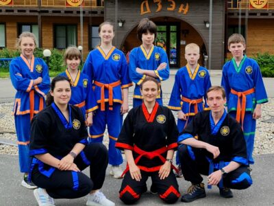 Молодой Дракон