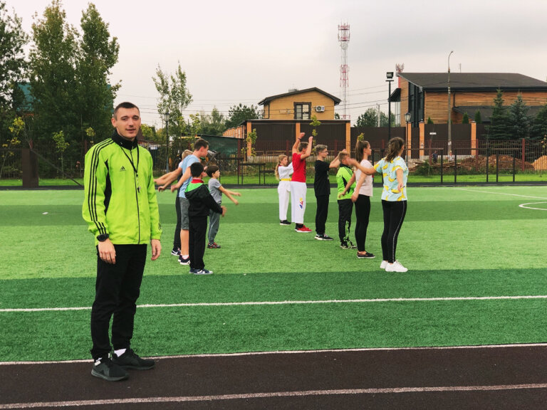 Запад-Восток