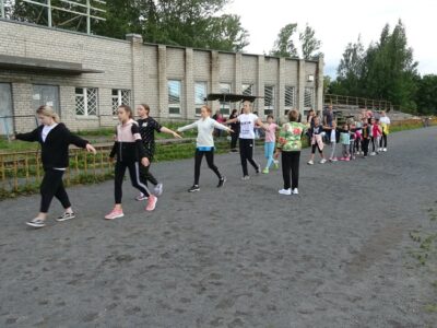 Детская секция фигурного катания и танцев на льду