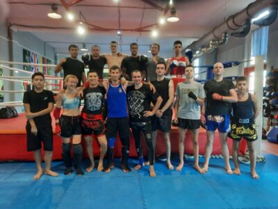 Клинч Муай Тай