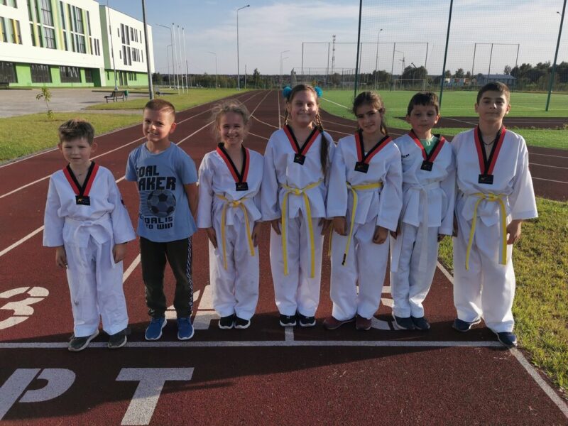 Срби Запад-Восток