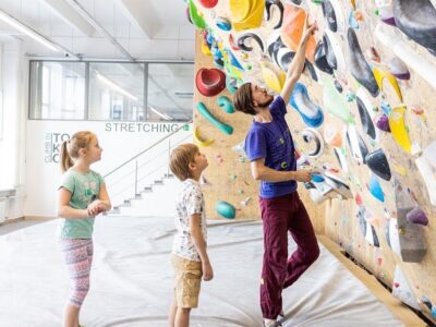 Спортивная секция по скалолазанию Клаймберс