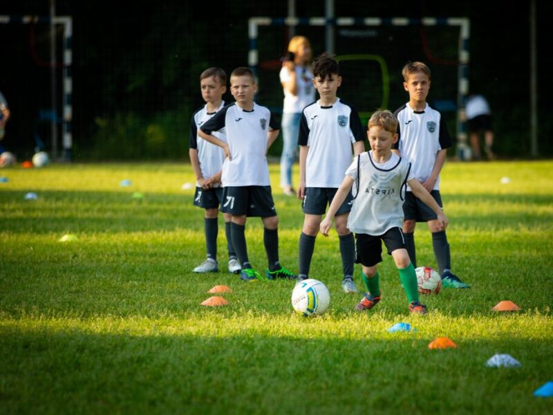 Футбольный клуб Платинум