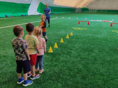 Футбольный клуб Специфик