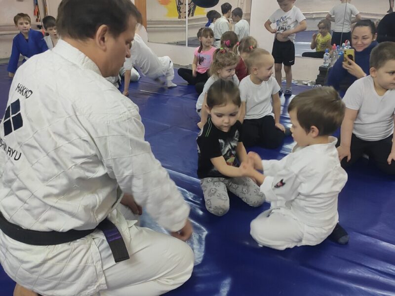 Клуб восточных единоборств KaZoku Dojo