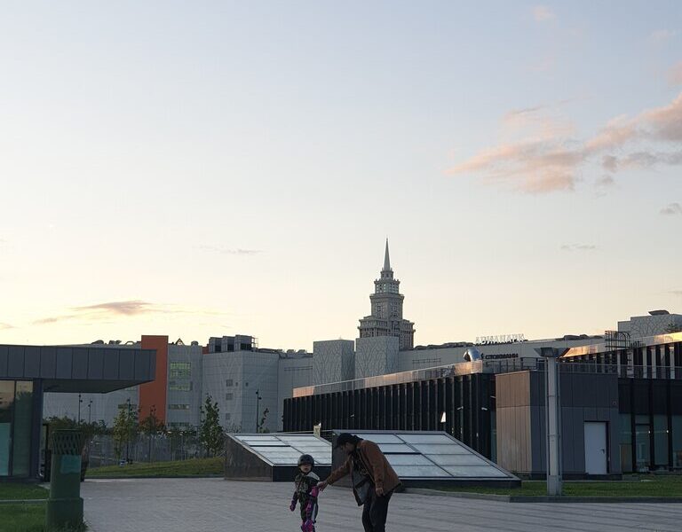 Скейт школа - Bro School -инструктор