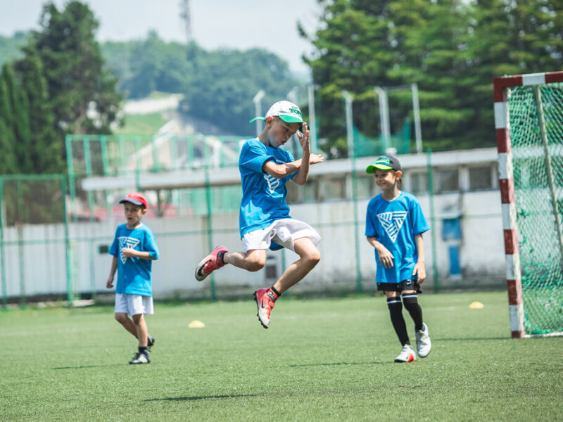 Квазар - футбольная академия