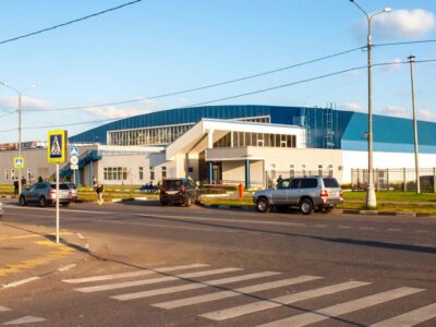 Ледовый дворец СШ Метеор