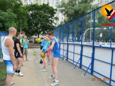 Мас-рестлинг, Гиревой спорт