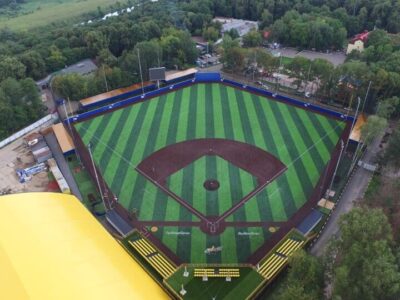 Бейсбольный стадион Russtar Arena