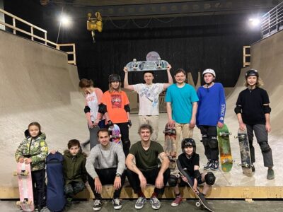 Red Deck Skate School