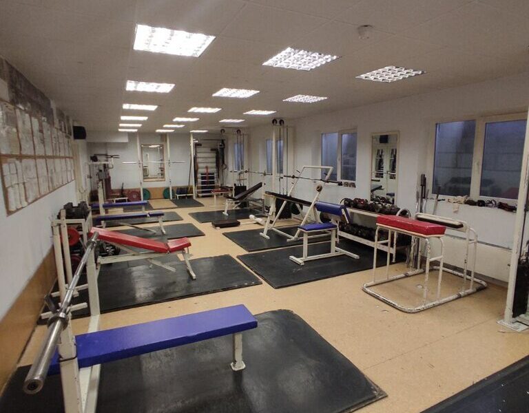 Качалка у Дяди Жени