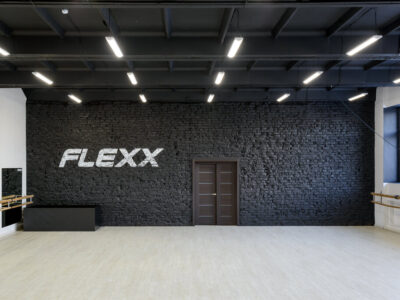 Flexx Show Corporation