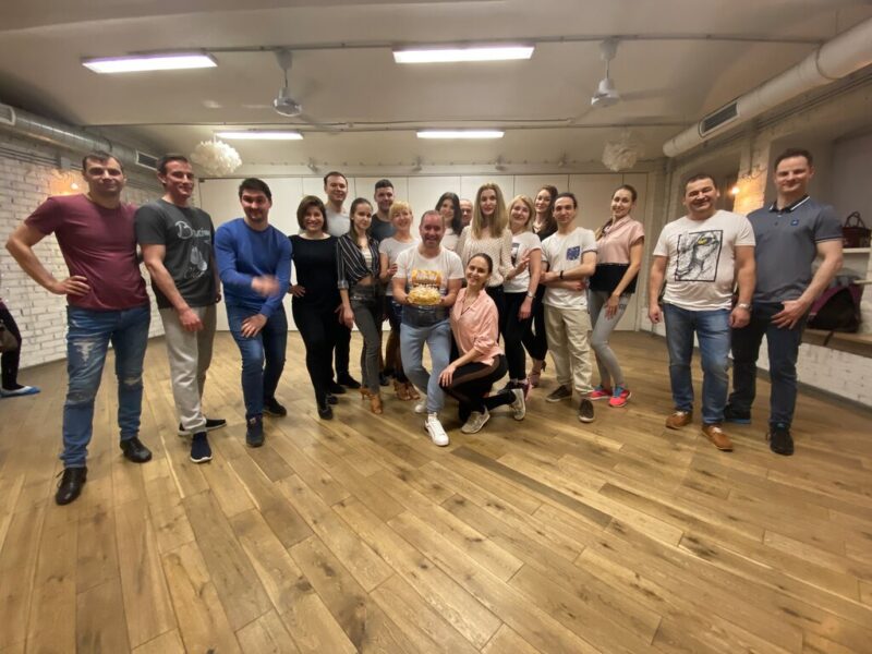 Школа бачаты и сальсы Шакиров Дэнс