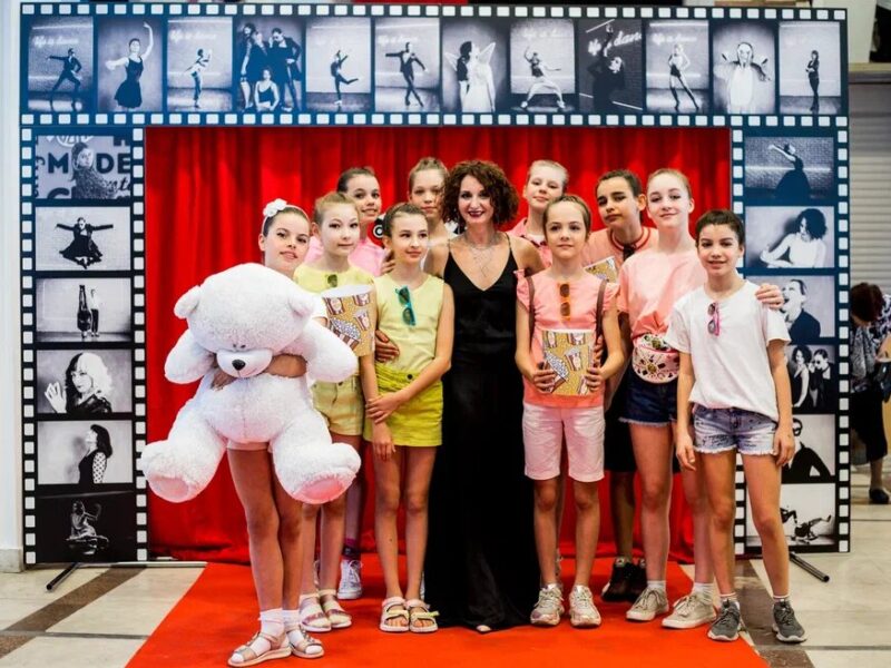 Студия Life is dance