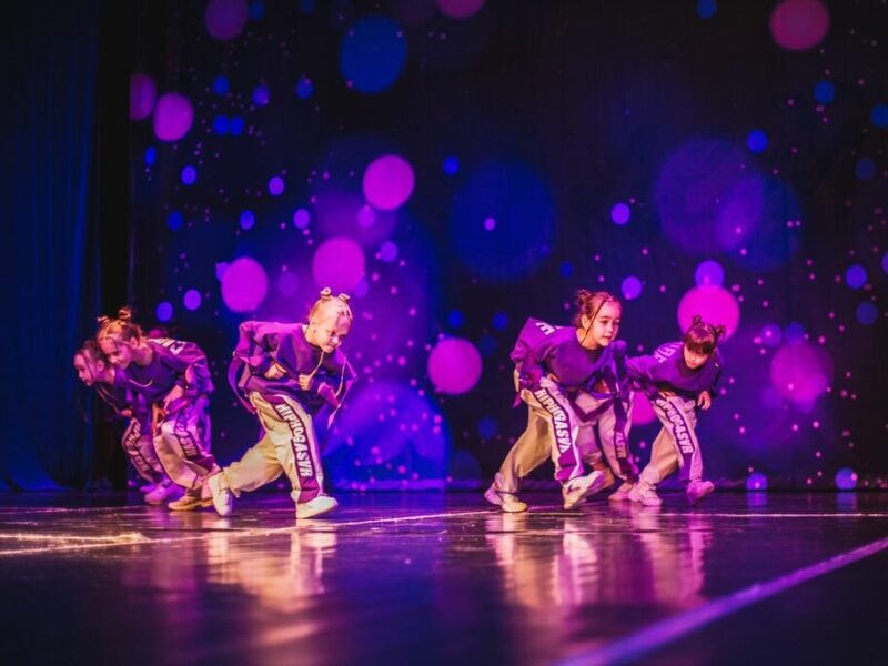 Танцевальная студия Ratemove