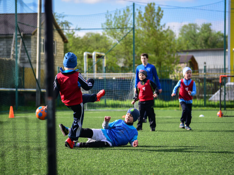 Футбольный клуб Мистер Джуниор