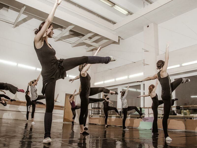 Школа-студия танцев Людмилы Квасневской