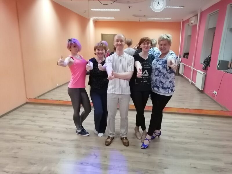 Школа танцев Varadero