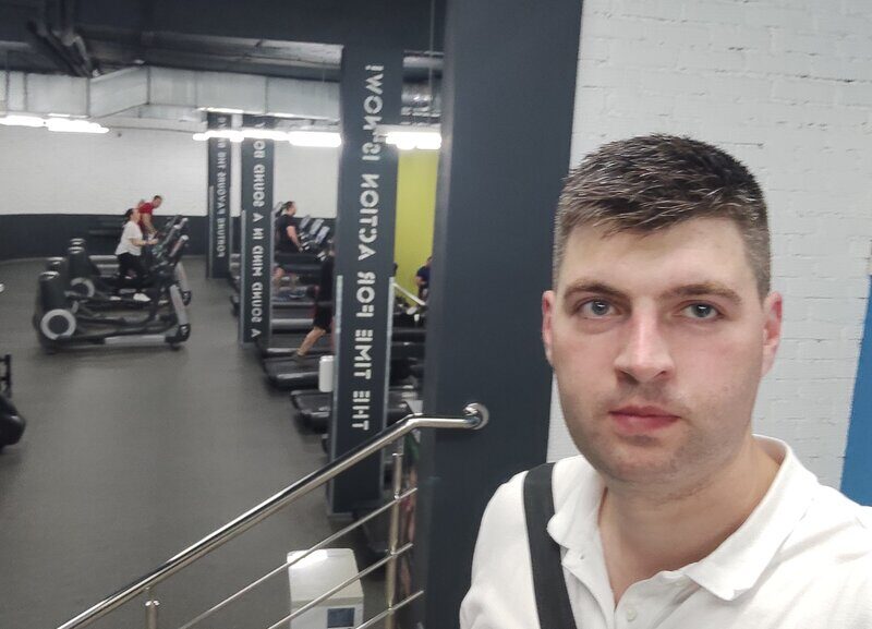 Фитнес-клуб