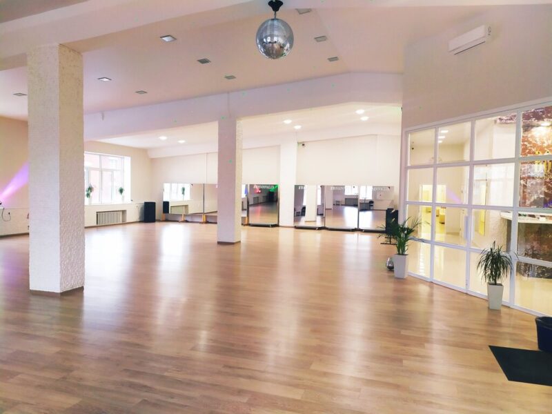 Танцевальный клуб Bossa Nova